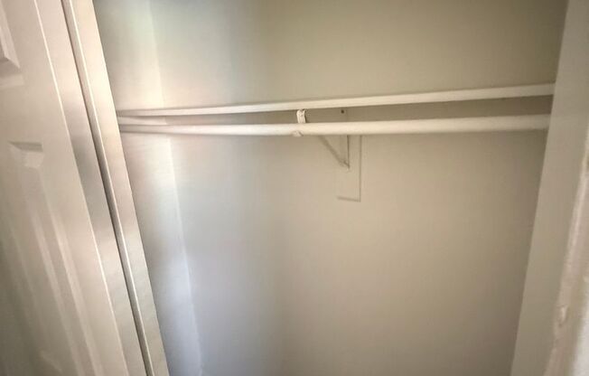 2 beds, 1 bath, 830 sqft, $1,099, Unit 8629D