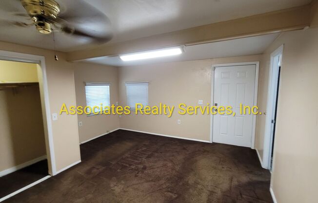 4 beds, 2 baths, $1,750