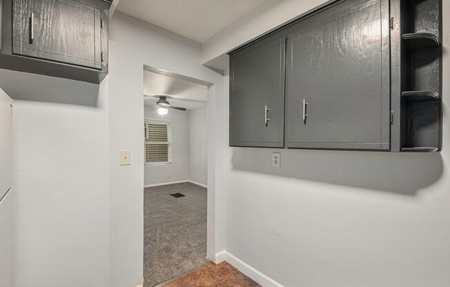 2 beds, 1 bath, $1,475