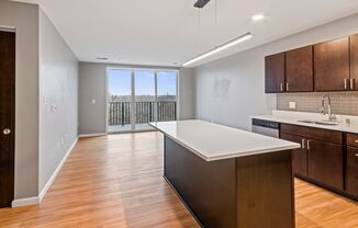 2 beds, 2 baths, 940 sqft, $2,055, Unit Unit 210