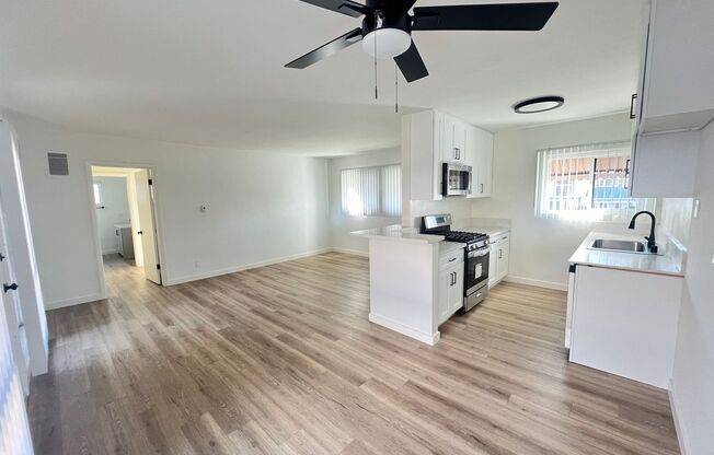 1 bed, 1 bath, $2,195, Unit 08