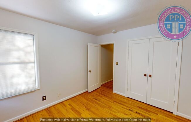 1 bed, 1 bath, 700 sqft, $1,295, Unit 03