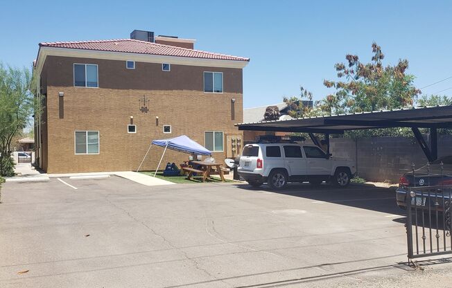 1331 E. Willetta St.