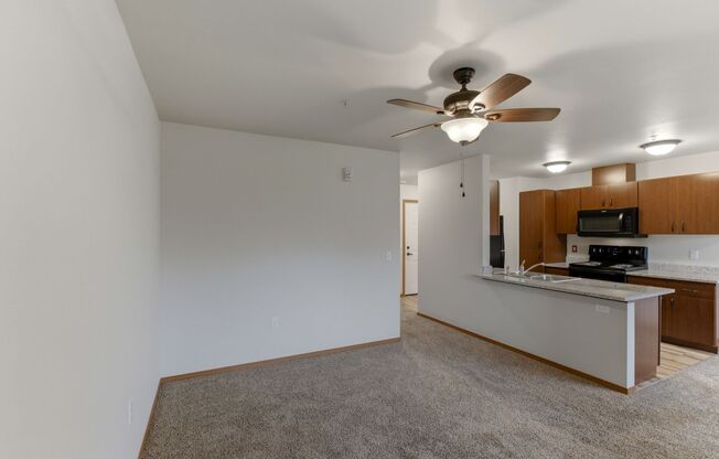 1 bed, 1 bath, 725 sqft, $1,495, Unit 1925-114