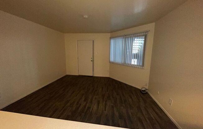 1 bed, 1 bath, 575 sqft, $954, Unit 189