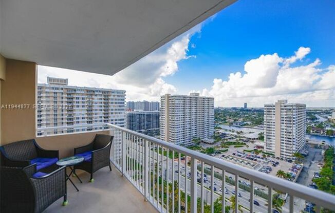 1950 S Ocean Dr #19E, Hallandale Beach, FL 33009