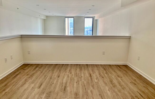 1 bed, 1.5 baths, 861 sqft, $1,850, Unit 505