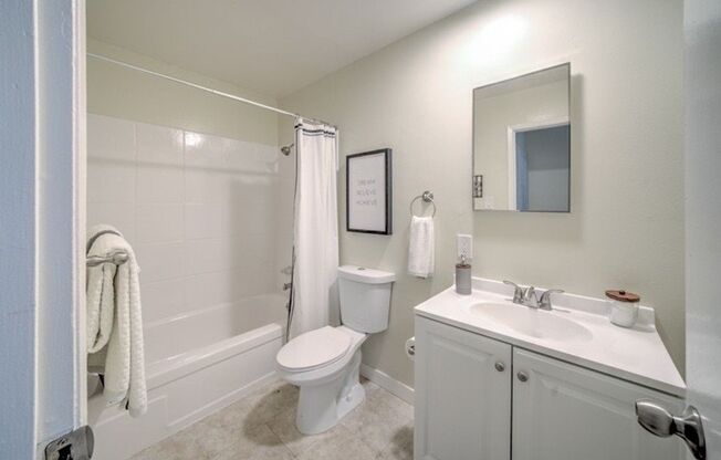 3 beds, 1 bath, $2,461.54, Unit 04