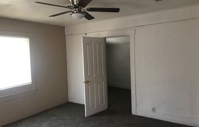 2 beds, 1 bath, $1,150