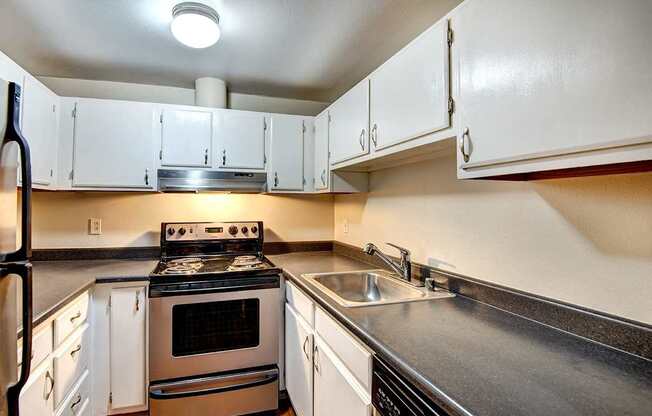 Kitchen area at Ellis Court Apartments, Seattle, WA