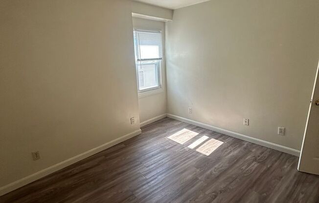 Now Leasing for June 2025 – Ideal 2-Bedroom Apartment for UNH Students!