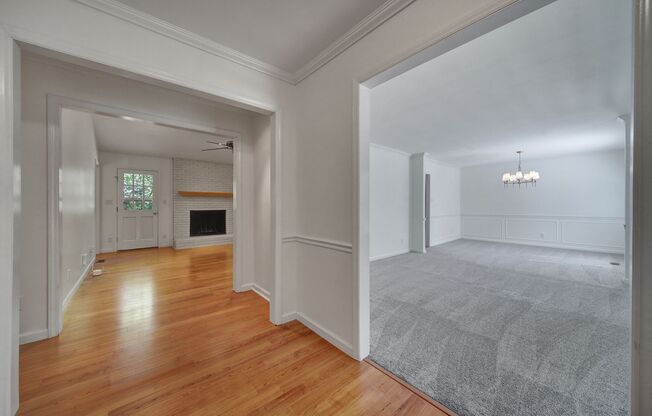 Charming Matthews Home for Rent!