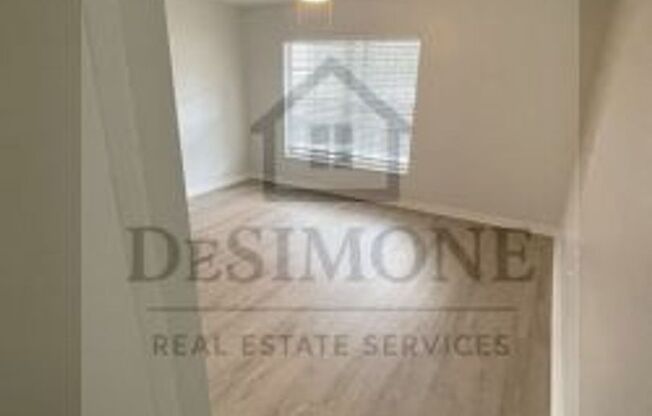 2 beds, 2 baths, 1,012 sqft, $1,399, Unit R-44