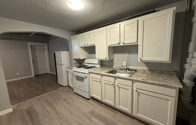 1767 S Broadway (9-Plex)