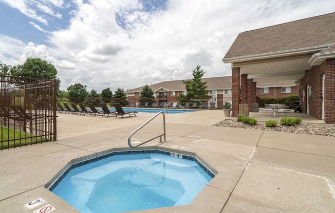 Outdoor spa hot tub at The Northbrook Apartments in Lincoln, NE