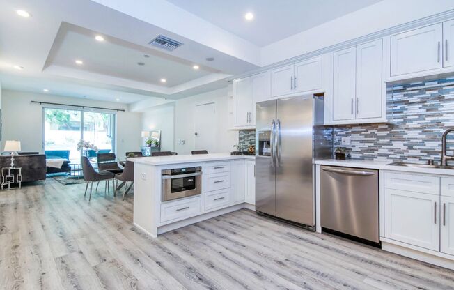 2 beds, 2 baths, 1,299 sqft, $5,250, Unit 504