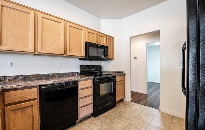 2 beds, 2 baths, $2,300