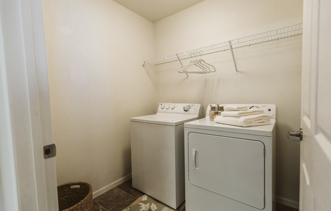 3 beds, 2 baths, 1,251 sqft, $1,550, Unit 4420-110