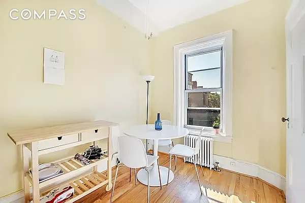 349 W AVE 5