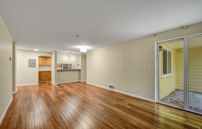 2Bd/1.75Ba Redmond Condo