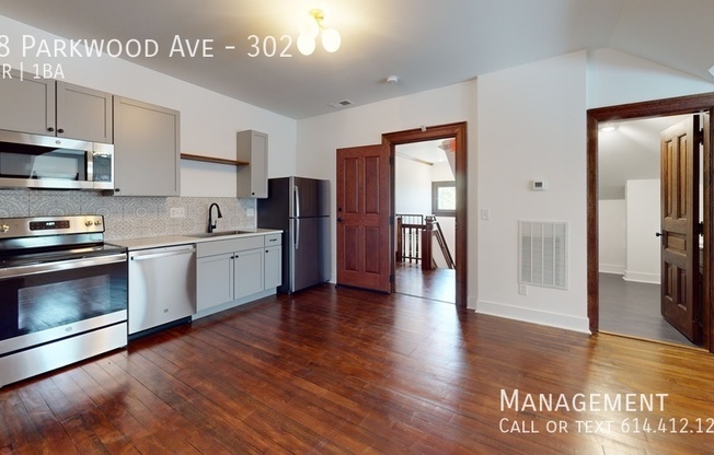 48 PARKWOOD AVE