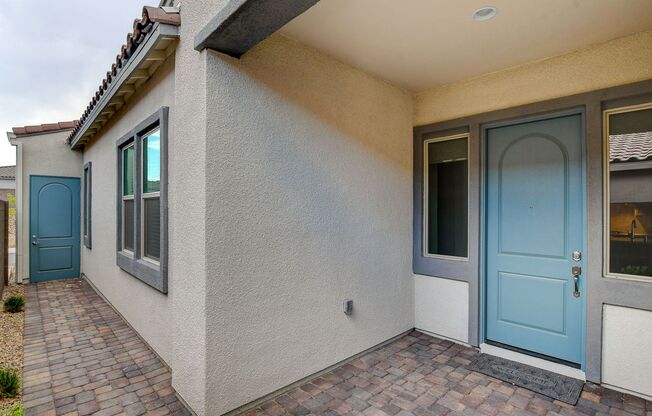 AWESOME SUMMERLIN WEST SINGLE STORY HOME IN GATED COMMUNITY!