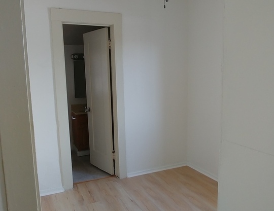 1 bed, 1 bath, 542 sqft, $1,495