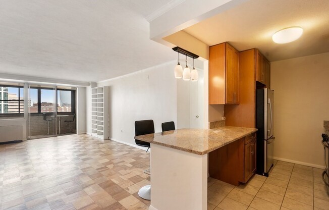 2 beds, 2 baths, 1,182 sqft, $4,325, Unit 12M