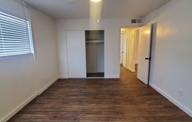 1 bed, 1 bath, 635 sqft, $1,200, Unit 24