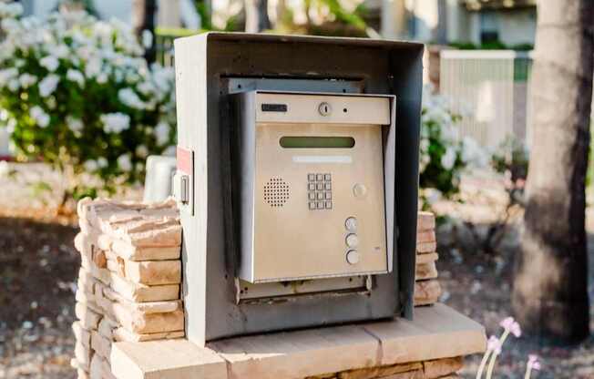Keypad for secure entry