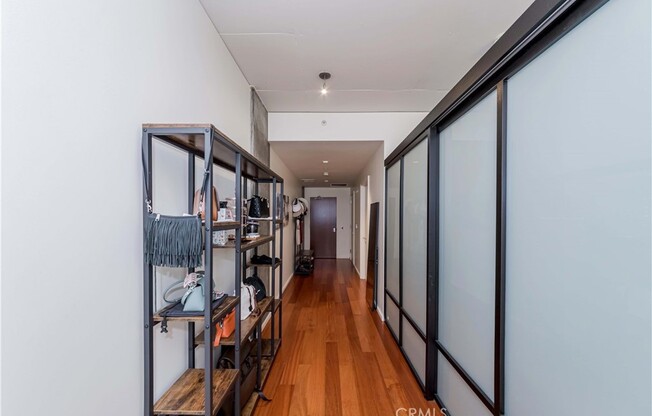 1 bed, 1 bath, 920 sqft, $2,900, Unit 909