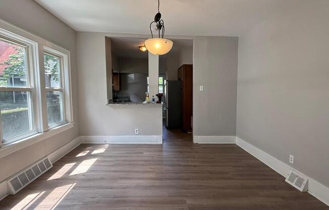 Neeld Avenue 2606