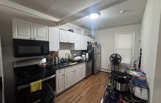 131 PEARL ST