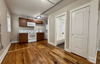 Studio, 1 bath, 695 sqft, $845, Unit 3205-16