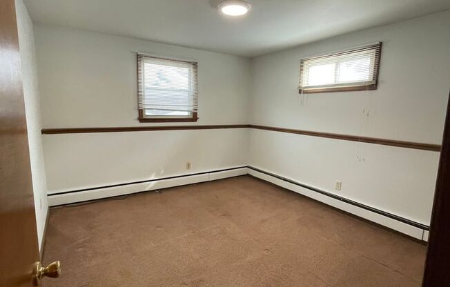 1 bed, 1 bath, 725 sqft, $1,150, Unit 1220-043