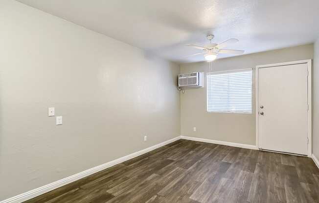 One Bedroom Apartment