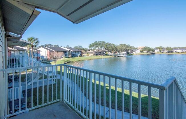 302 Lake Parsons Green #207