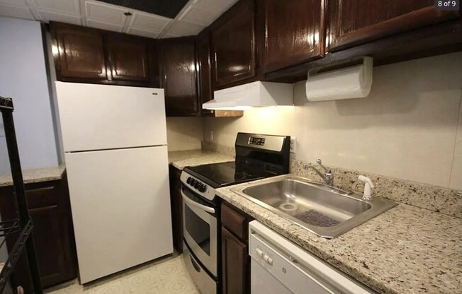 1 bed, 1 bath, 628 sqft, $2,950, Unit 72