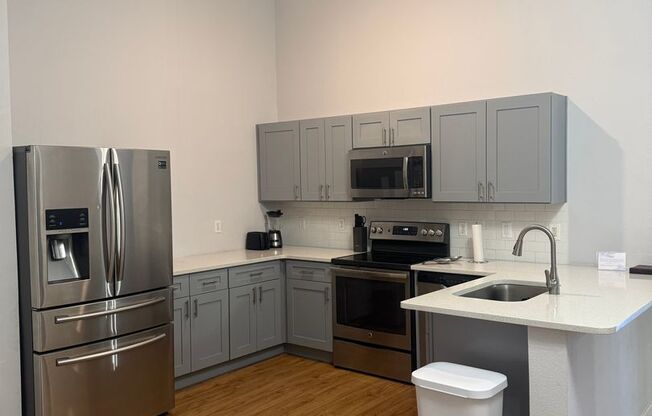 FREE RENT!!!Condo at Club Cortile, Luxury Condominiums and Townhomes.