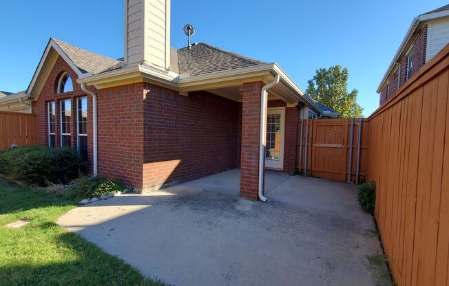 4 beds, 2 baths, $2,650