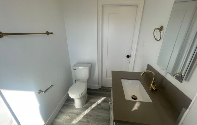Studio, 1 bath, 415 sqft, $1,550, Unit 406