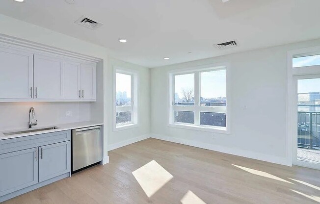 1 bed, 1 bath, 700 sqft, $3,500, Unit 508