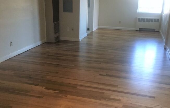 1 bed, 1 bath, 624 sqft, $1,495, Unit C05