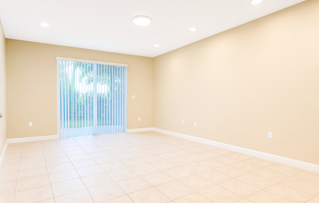 3 beds, 2.5 baths, 1,543 sqft, $2,825, Unit 5138 NW 30th Terrace