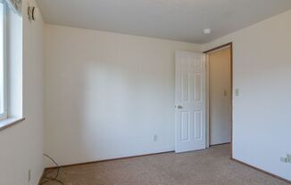 2 beds, 1 bath, $1,580, Unit 1585 Ferry Alley-1