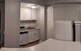 Studio, 1 bath, $695, Unit B