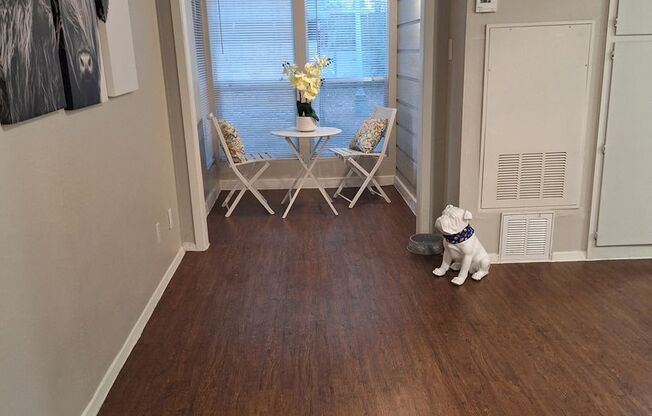 1 bed, 1 bath, 595 sqft, $1,150, Unit 4520-102