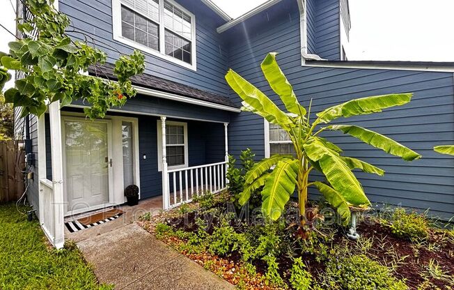 430 TROUT RIV DR