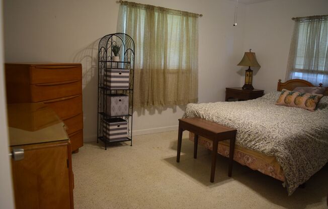 2 beds, 1 bath, $1,950