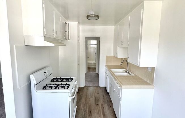 100 S. Altadena Drive